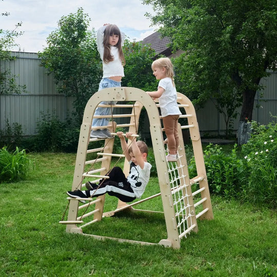 The Role of Montessori Toys in the Cultivation of Social and Cooperative Skills