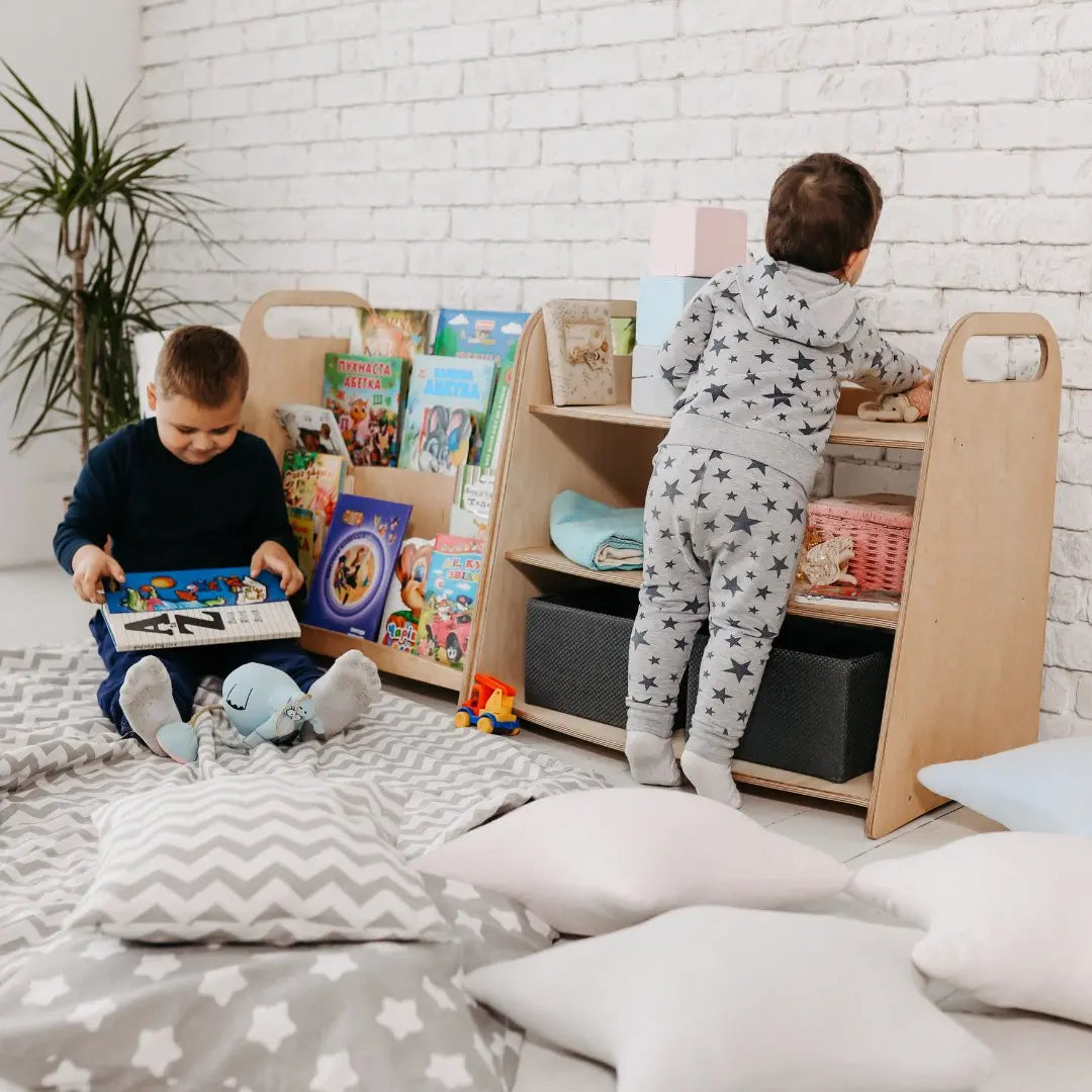 Ein Set aus drei Montessori-Regalen von Goodevas: für Bücher + Spielzeug + Holzlager/Sortierer für Konstrukteur