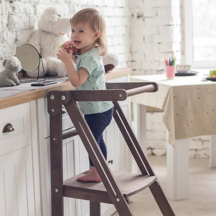 Aide-Cuisinière en Bois pour les Enfants d'âge Préscolaire - Chocolat